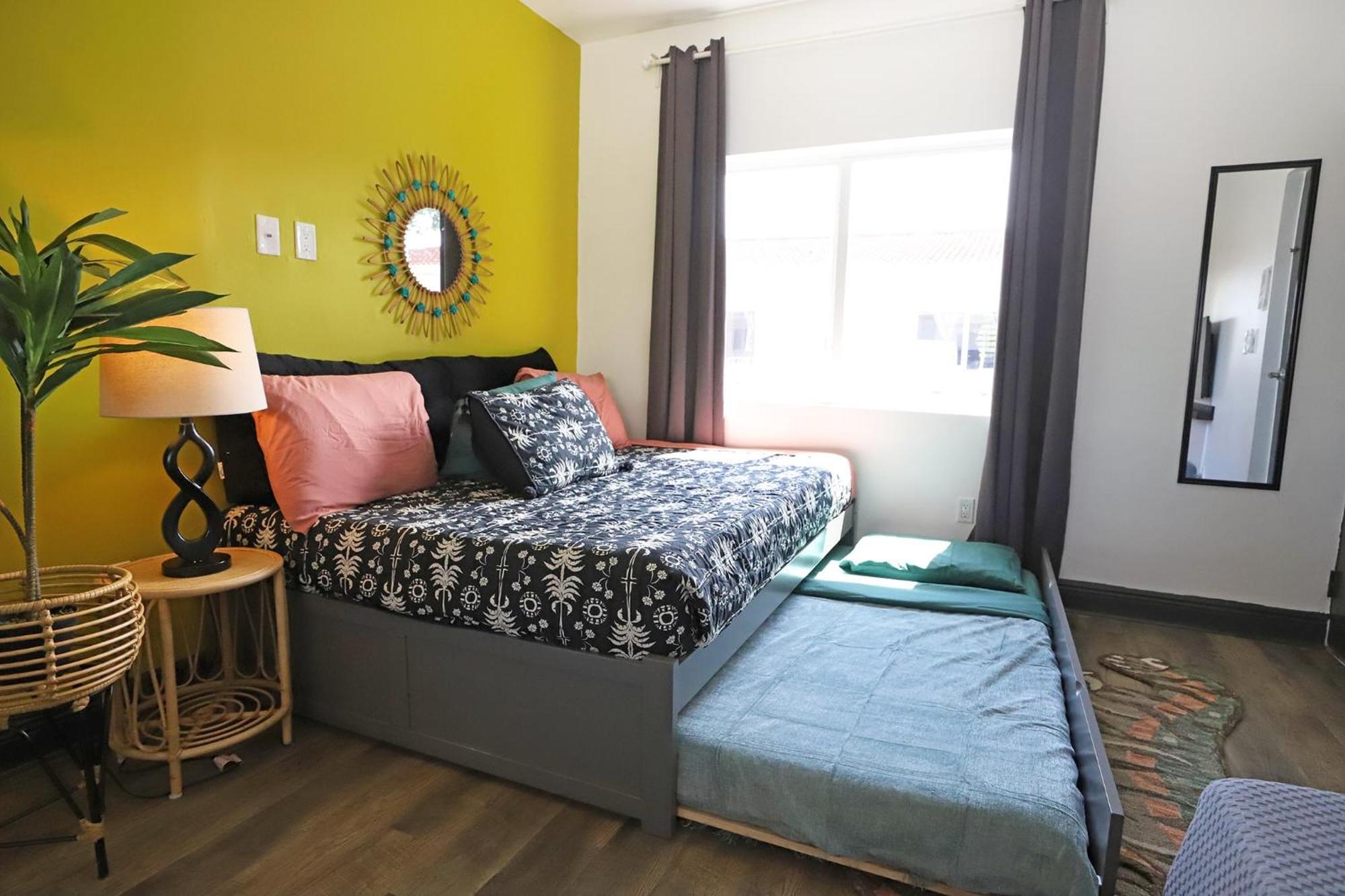 North Beach Steps To Sea Miami Apartment With Free Parking Family And Pet Friendly 마이애미 비치 외부 사진